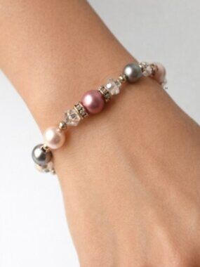 Dainty Glass Pearl & Crystal Beaded Bracelet